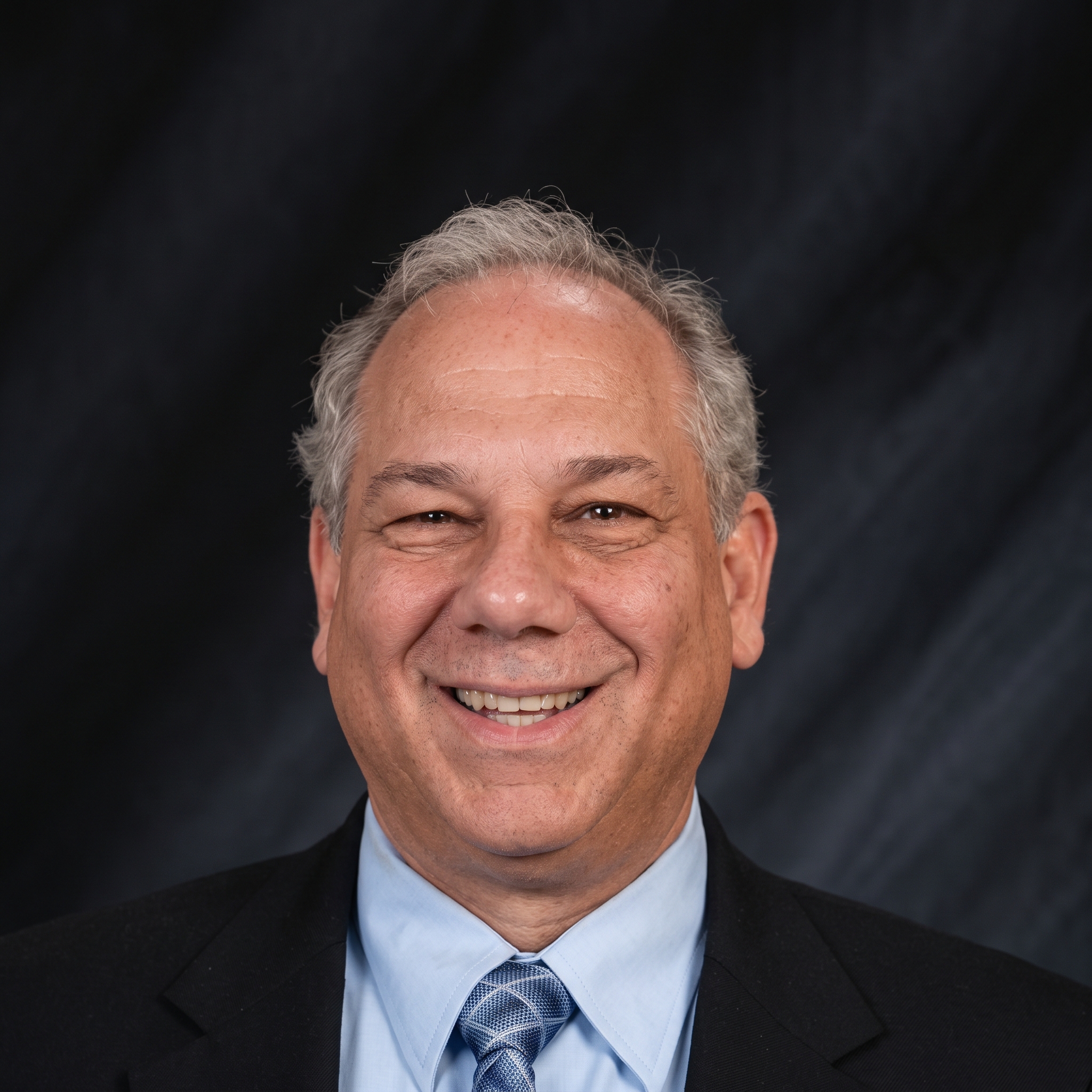 Dr. Eric Maass